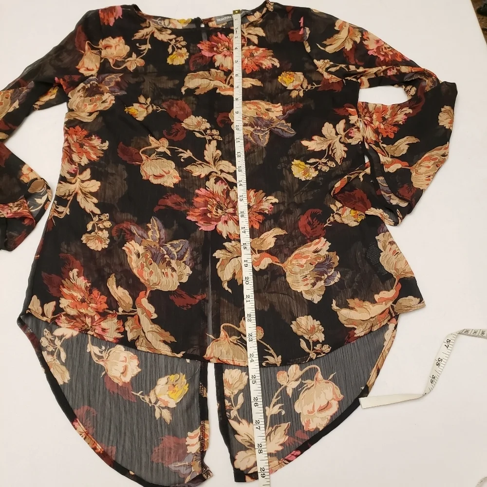 Black Floral Sheer Blouse Size - Picture 9 of 13
